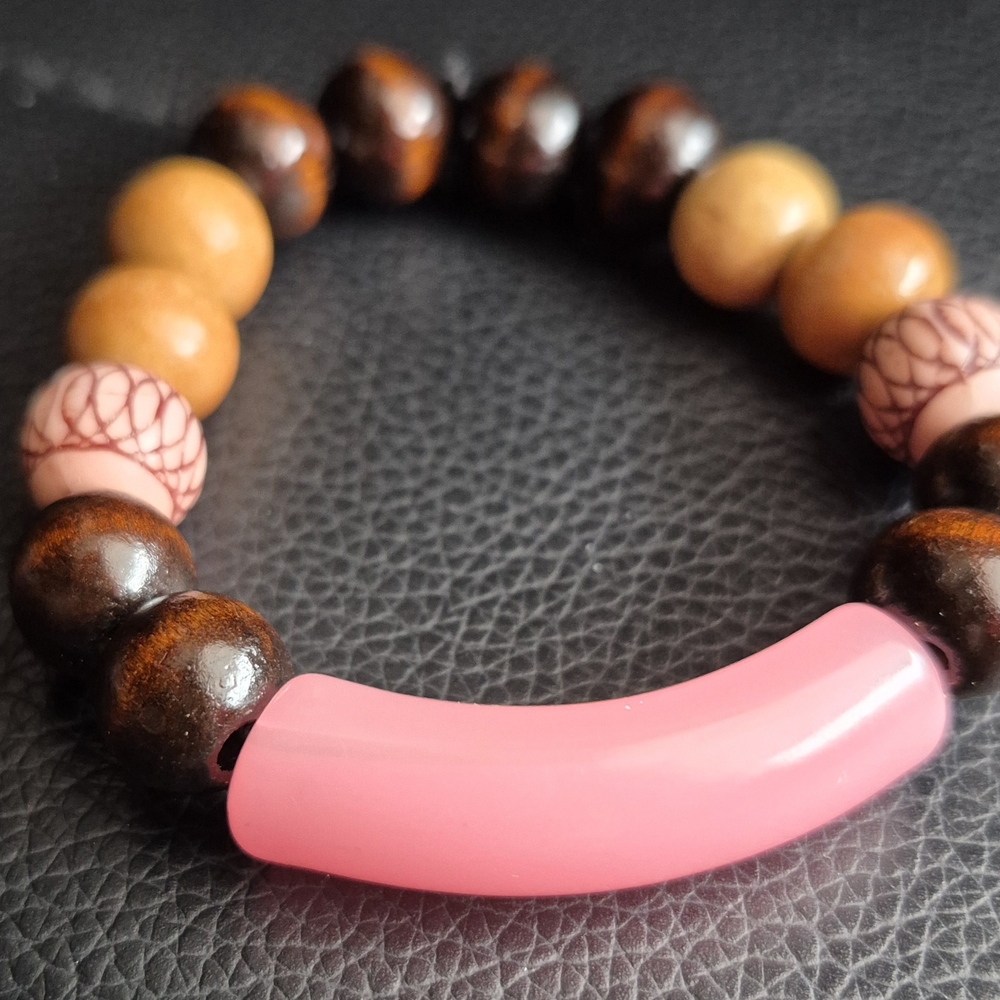 Handmade Tibetan Wood Braclet!